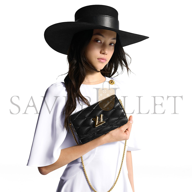 l0*is V*t0n wallet on chain go-14 m13139 (20*12*5cm)